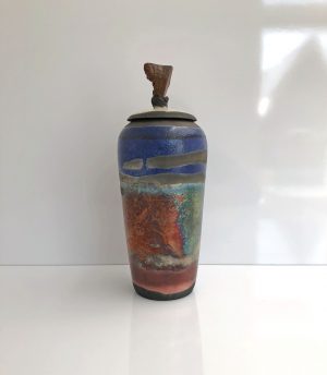 Tjabel Klok - Pot met deksel III