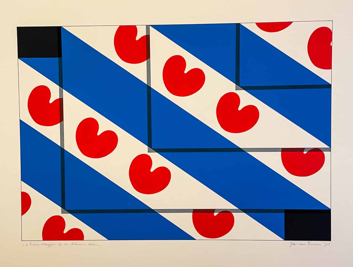 4 Friese vlaggen op de blauwe baan