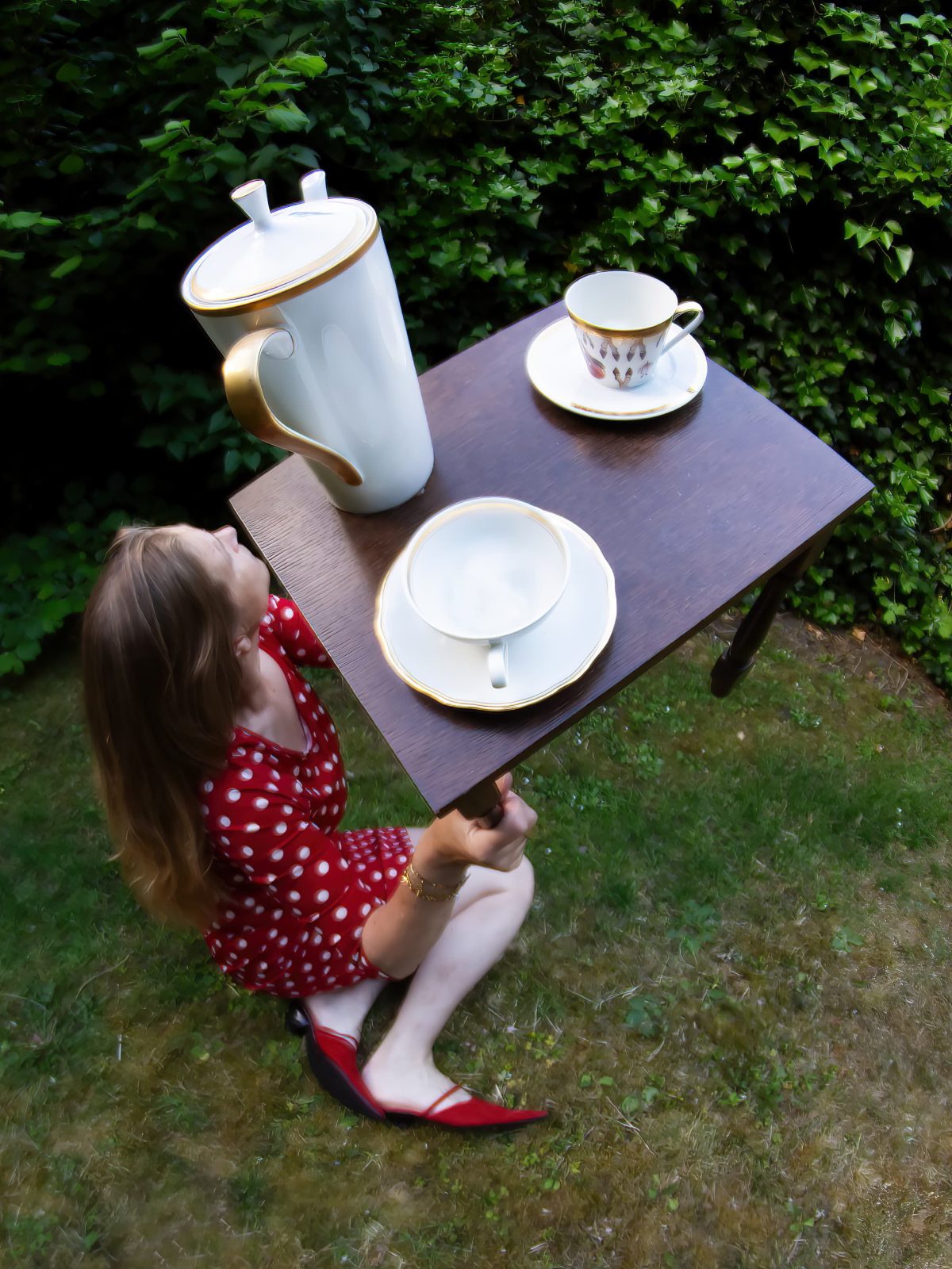 Marina Ruempol - More Tea, Fotografie
